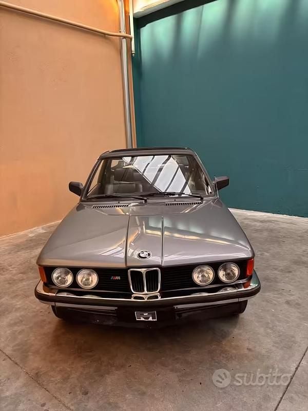 Usata BMW 320 122 CV (89 kW) 1981 Grigio Cabrio