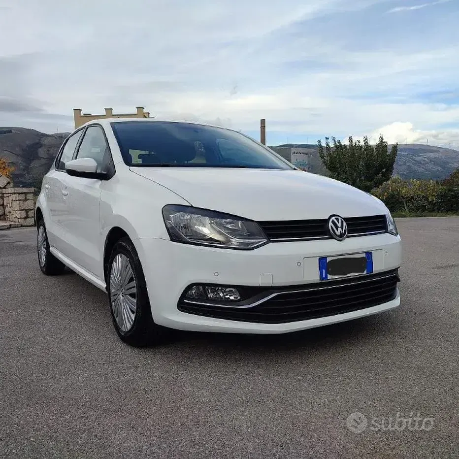 Usata VW Polo Comfortline 75 CV (55 kW) 2016 Bianco Berlina