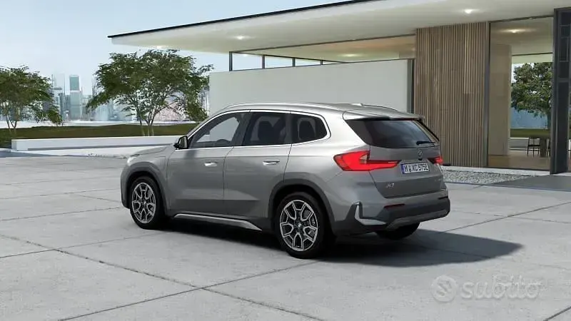 Nouvelle BMW X1 Comfort Edition 245 ch (180 kW) 2026 Argent SUV