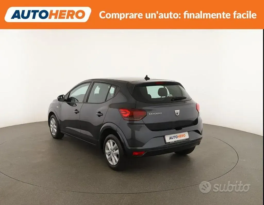 Usata Dacia Sandero Comfort 65 CV (47 kW) 2022 Grigio Berlina