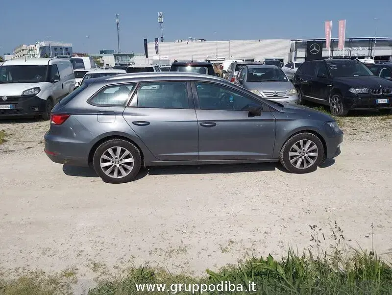 Usata Seat Leon ST Style 110 CV (80 kW) 2018 Grigio Station wagon