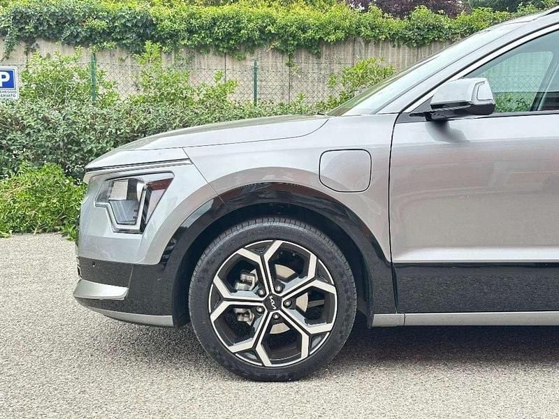 Gebraucht Kia Niro Style 171 PS (125 kW) 2025 Grau SUV