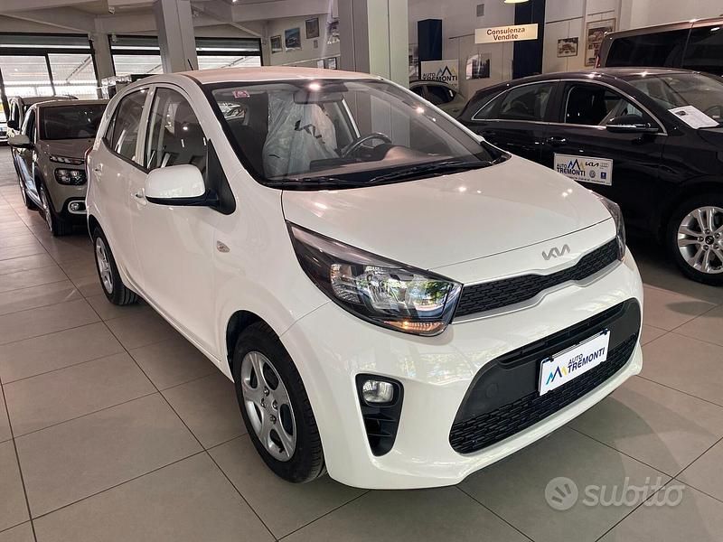 Usata Kia Picanto Urban 67 CV (49 kW) 2022 Bianco Utilitaria