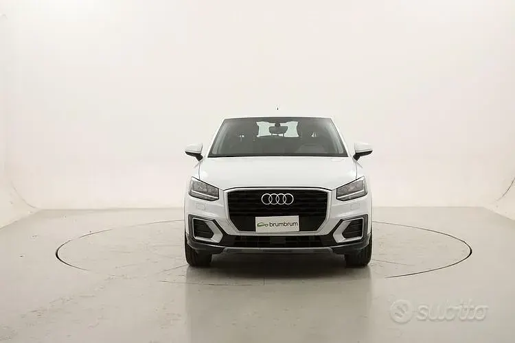 Usata Audi Q2 Business 150 CV (110 kW) 2020 Bianco SUV