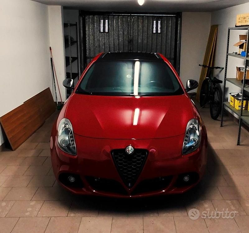 Usata Alfa Romeo Giulietta Quadrifoglio 2015 Rosso Berlina