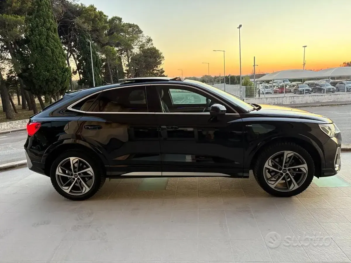 Usata Audi Q3 Sportback S-line plus 150 CV (110 kW) 2023 Nero SUV