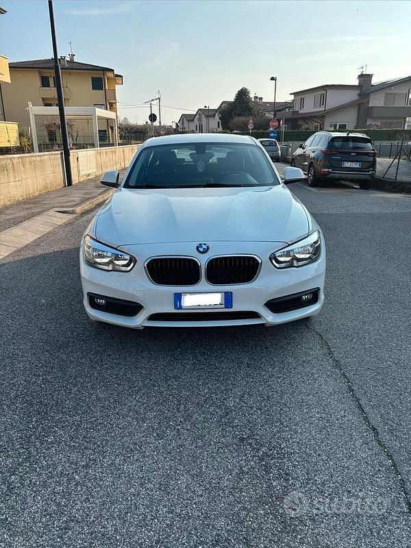 Usata BMW 116 116 CV (85 kW) 2019 Bianco Utilitaria