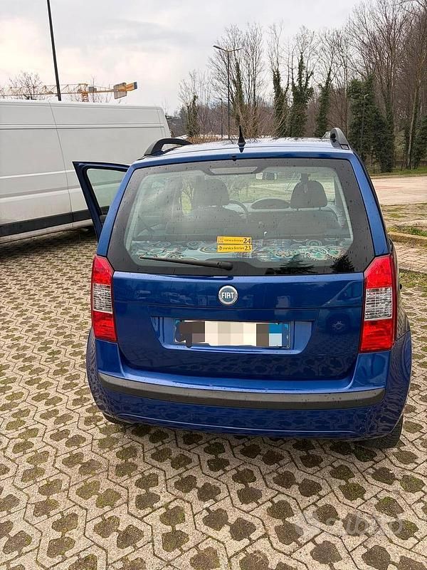 Usata Fiat Idea 2007 Blu Monovolume