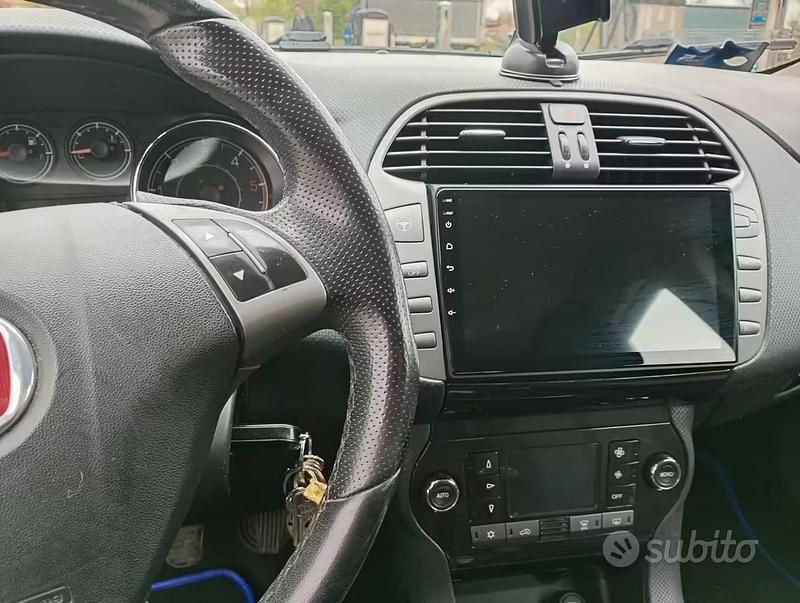 Usata Fiat Bravo 120 CV (88 kW) 2012 Utilitaria