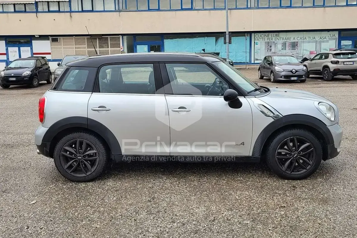 Usata Mini Cooper D Countryman 111 CV (81 kW) 2012 Grigio SUV
