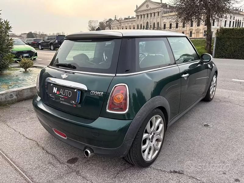 Begagnad Mini Cooper Coupé 116 HK (85 kW) 2008 Grön Sportkupé