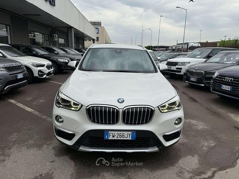 Usata BMW X1 xLine 150 CV (110 kW) 2019 Bianco SUV