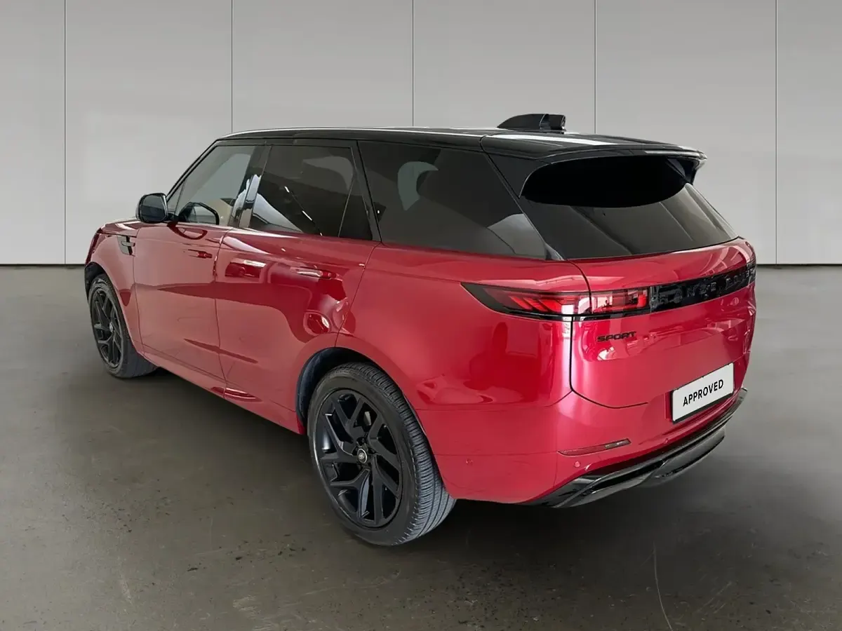 Usata Land Rover Range Rover Sport SE Dynamic 249 CV (183 kW) 2023 Firenze red SUV