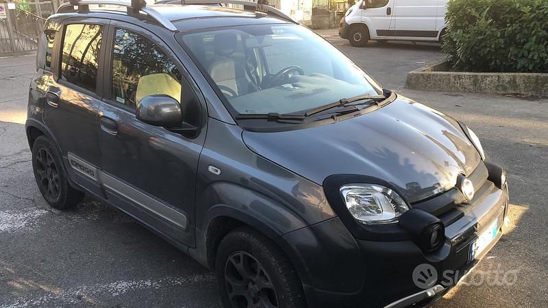 Usata Fiat Panda Cross Cross 95 CV (69 kW) 2016 Grigio Utilitaria