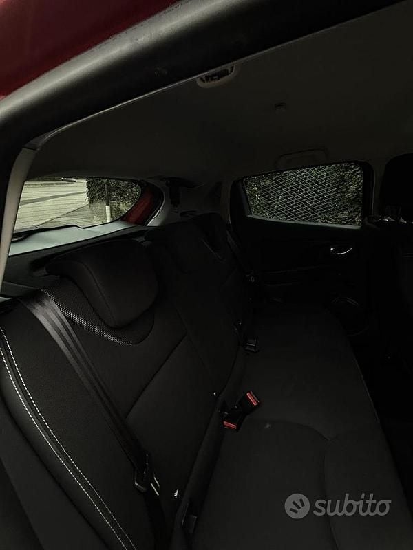 Usata Renault Clio IV 75 CV (55 kW) 2012 Rosso Utilitaria