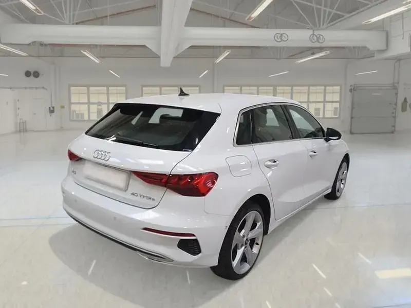Usata Audi A3 Advanced 149 CV (109 kW) 2021 Bianco Berlina