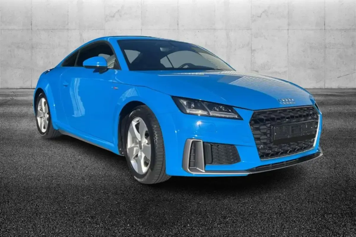 Usata Audi TT Roadster Business 197 CV (144 kW) 2020 Blu/azzurro Cabrio