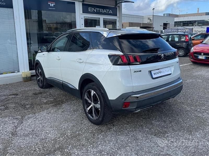 Usata Peugeot 3008 GT-line 120 CV (88 kW) 2017 Bianco SUV