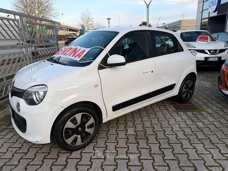 Usata Renault Twingo SE 69 CV (50 kW) 2015 Bianco Utilitaria