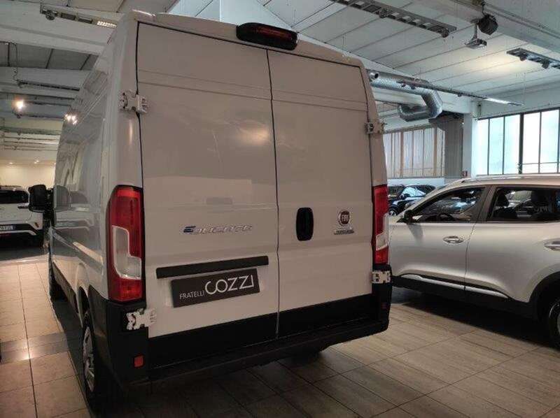 Usata Fiat E-Ducato 58 kW (79 CV) 2023 Bianco Furgone