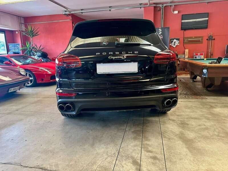 Usata Porsche Cayenne 333 CV (244 kW) 2014 Nero SUV
