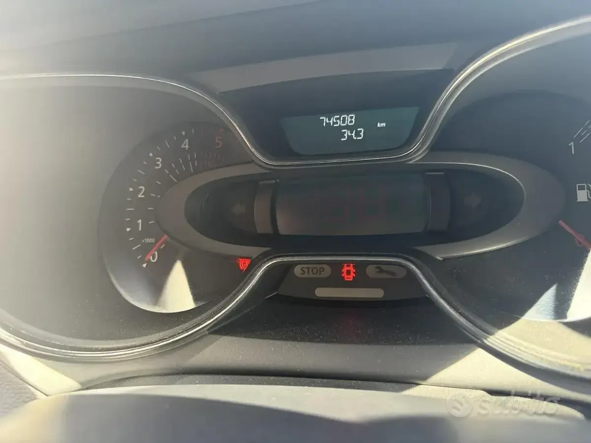 Usata Renault Captur 90 CV (66 kW) 2019 Bianco SUV