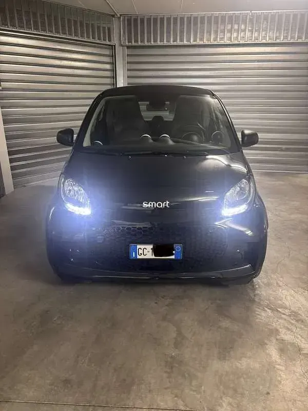 Usata Smart ForTwo Coupé Passion 41 kW (56 CV) 2020 Utilitaria