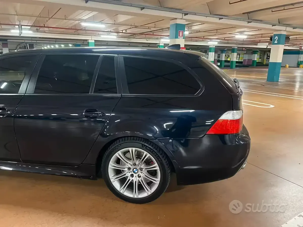 Usata BMW 535 M Sport 272 CV (200 kW) 2005 Station wagon