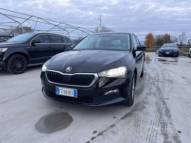 Usata Skoda Scala Ambition 116 CV (85 kW) 2020 Nero Utilitaria