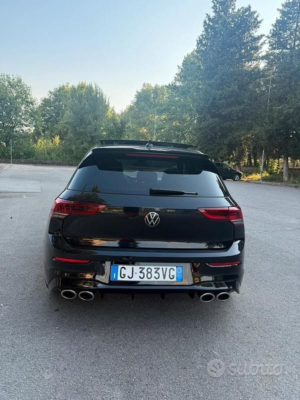 Usata VW Golf VIII 320 CV (235 kW) 2021 Nero Berlina