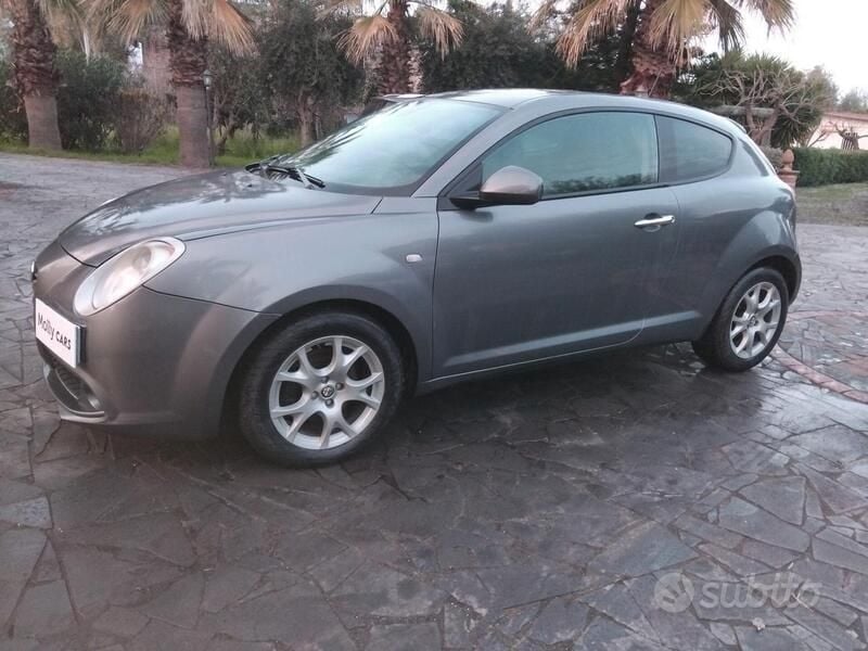 Usata Alfa Romeo MiTo Distinctive 85 CV (62 kW) 2013 Grigio Utilitaria