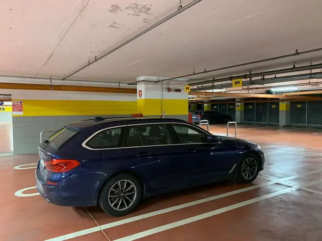 Usata BMW 520 190 CV (139 kW) 2019 Blu/azzurro Station wagon