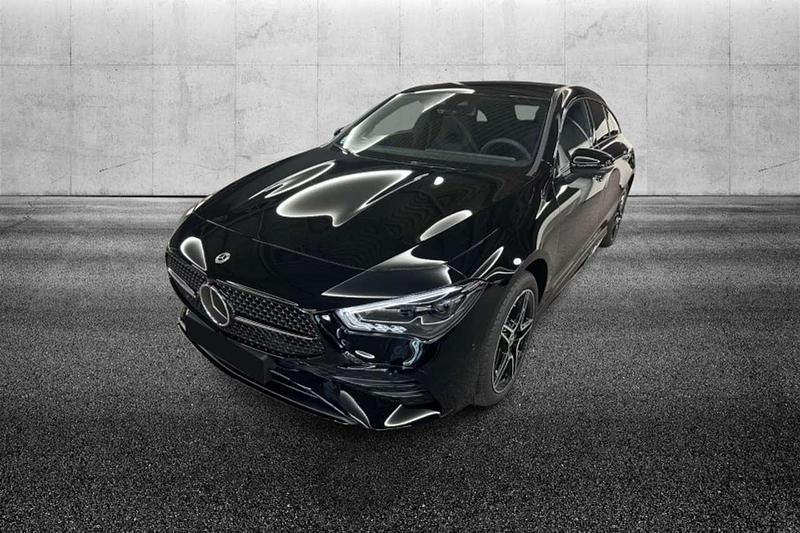 Nero Usata 2023 Mercedes CLA250e Advanced Plus Berlina | 42.950 € (Ottimo prezzo) - Immagine 1/4