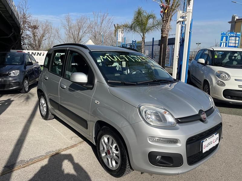 Usata Fiat Panda Lounge 95 CV (69 kW) 2018 Grigio Utilitaria