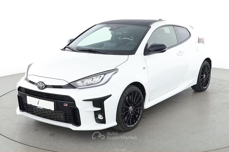 Usata Toyota Yaris 261 CV (191 kW) 2021 Bianco Utilitaria