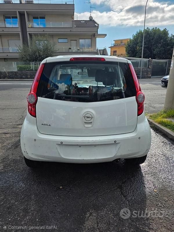 Usata Opel Agila 2013 Bianco Utilitaria