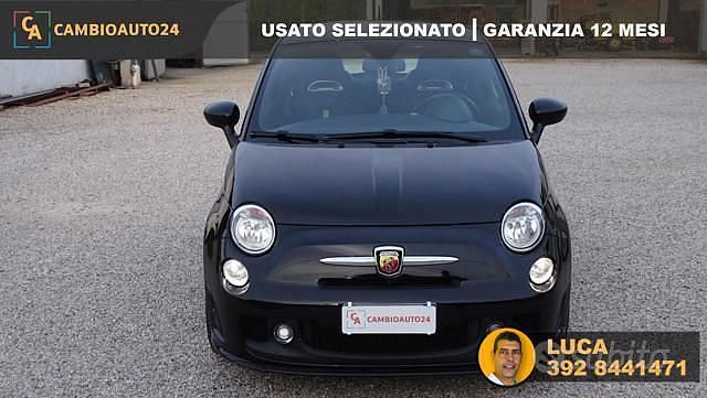 Usata Abarth 500 Custom 135 CV (99 kW) 2015 Nero Utilitaria