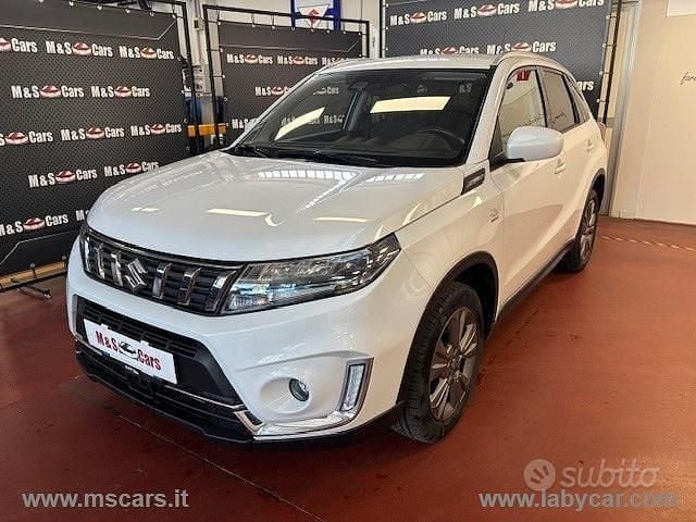 Usata Suzuki Vitara Cool 129 CV (94 kW) 2020 Bianco SUV