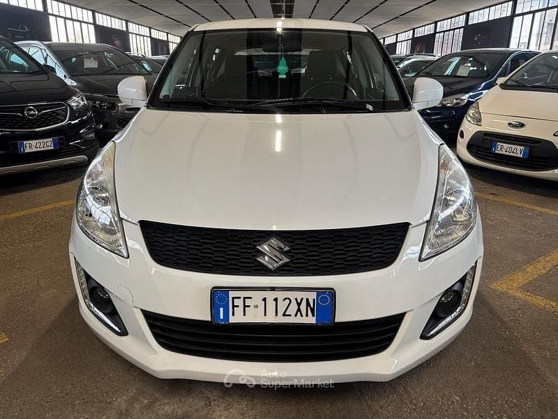 Usata Suzuki Swift 90 CV (66 kW) 2016 Bianco Utilitaria