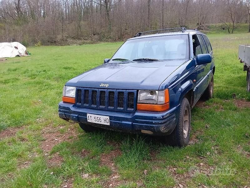 Usata Jeep Cherokee 116 CV (85 kW) 1997 Blu SUV