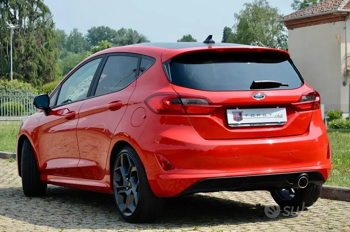 Usata Ford Fiesta ST-Line 95 CV (69 kW) 2019 Rosso Utilitaria