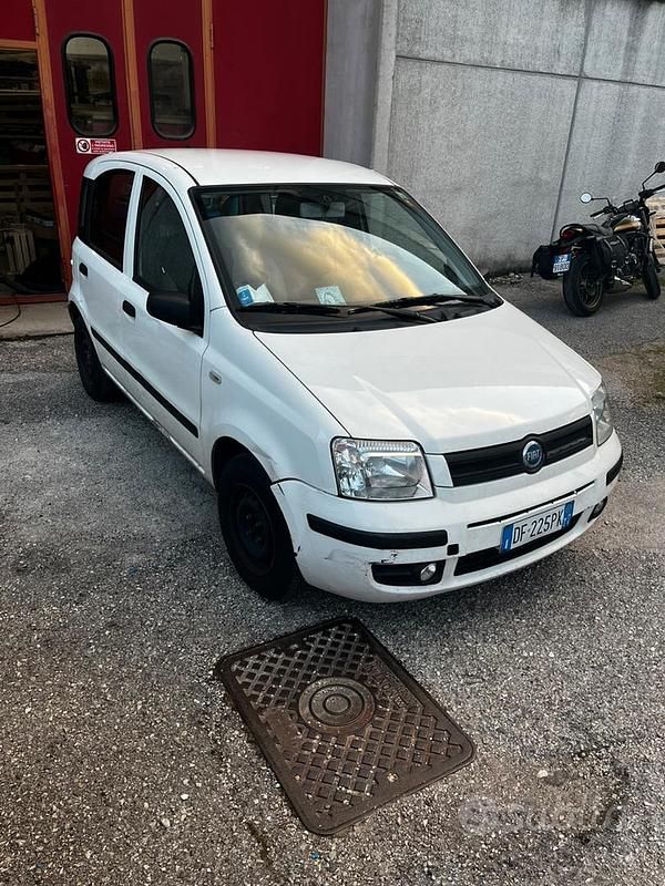 Usata Fiat Panda 60 CV (44 kW) 2007 Bianco Utilitaria