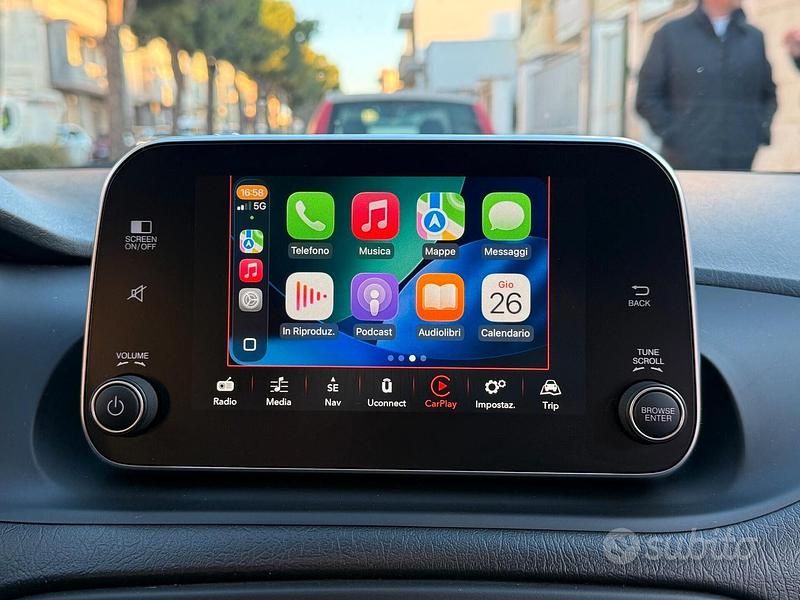 Usata Fiat Tipo Lounge 120 CV (88 kW) 2019 Rosso Station wagon