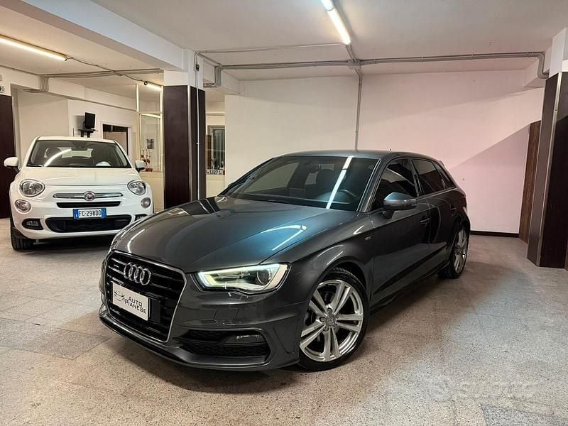 Grigio Usata 2013 Audi A3 S-Line Tre volumi | 13.900 € (Cara) - Immagine 1/4