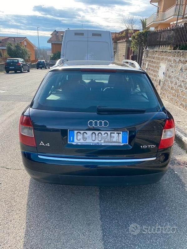 Usata Audi A4 Ambiente 131 CV (96 kW) 2003 Nero Station wagon
