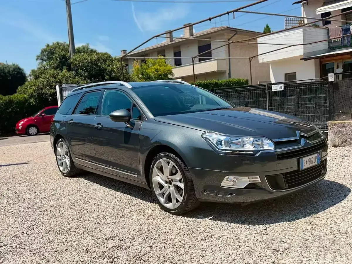 Usata Citroën C5 140 CV (102 kW) 2014 Blu Station wagon