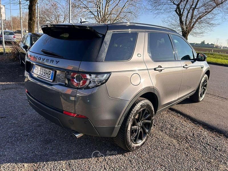 Usata Land Rover Discovery Sport HSE Luxury 179 CV (131 kW) 2016 Grigio SUV