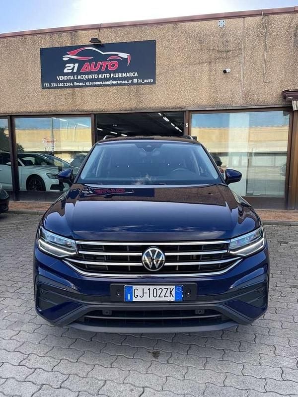 Usata VW Tiguan Allspace R-line 150 CV (110 kW) 2022 Blu/azzurro SUV