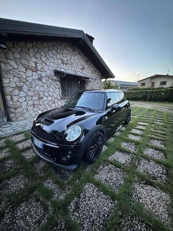 Usata Mini John Cooper Works 211 CV (155 kW) 2010 Utilitaria