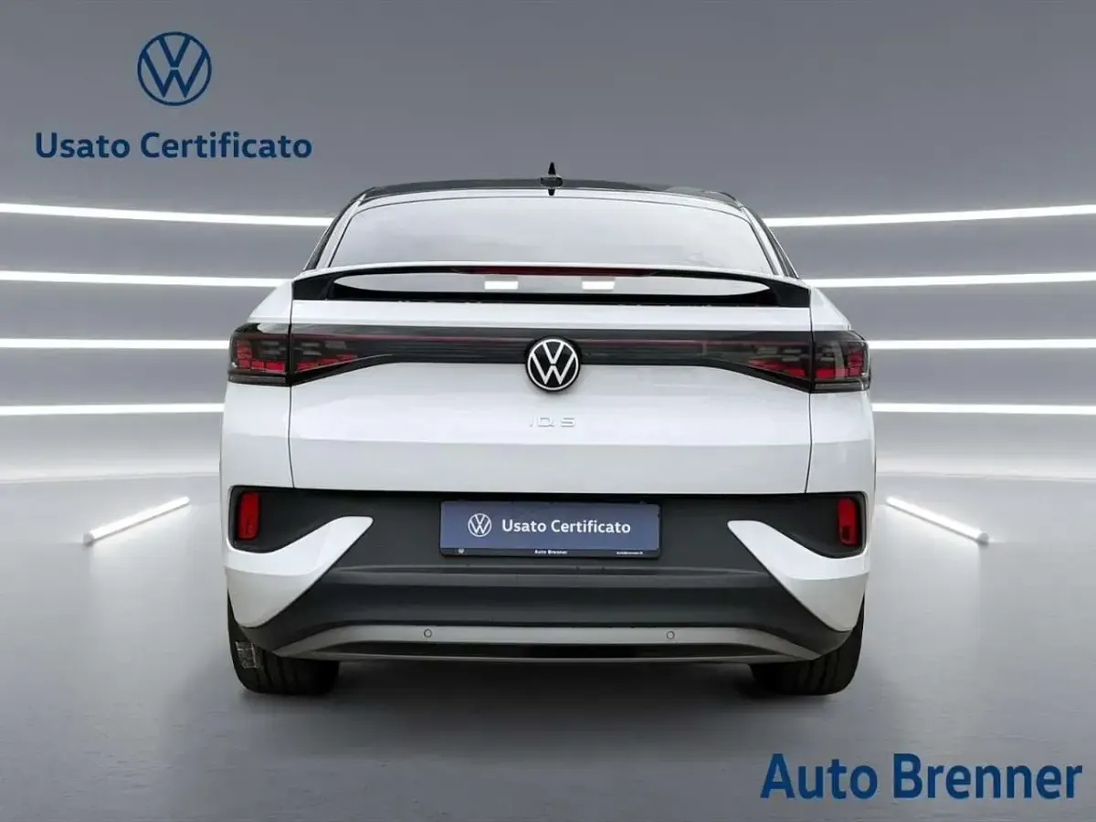Usata VW ID.5 Pro Performance 150 kW (204 CV) 2023 Bianco SUV
